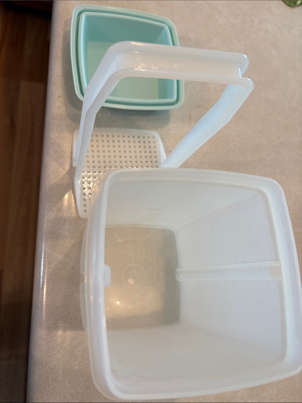 Tupperware Mint Green Square Food/Pickle Storage Container Lid